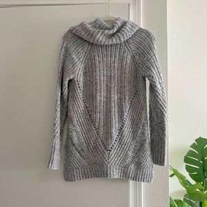 Soft Grey Cable Knit Chunky Sweater Long Sleeve Turtlneck